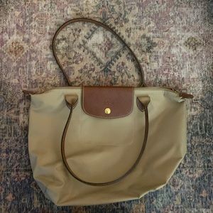 Longchamp Le Pliage Medium Tote